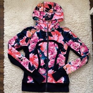 RARE Secret Garden Lululemon Scuba || hoodie.